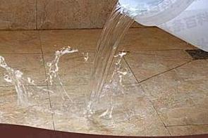 连江漏水维修 免砸砖防水材料该如何施工